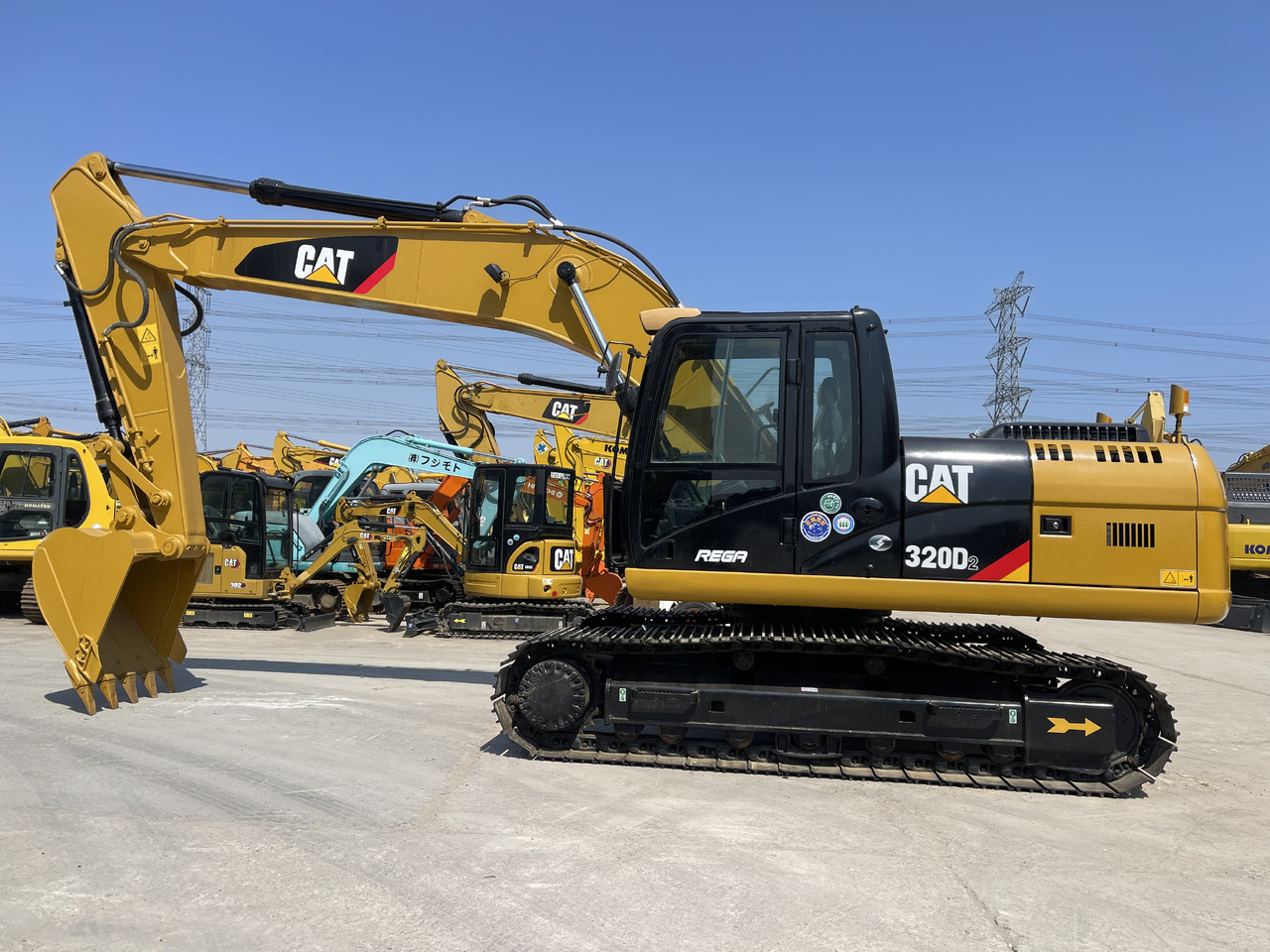 CATERPILLAR 320D2 - Верижен багер: снимка 1 CATERPILLAR 320D2 - Верижен багер: снимка 1