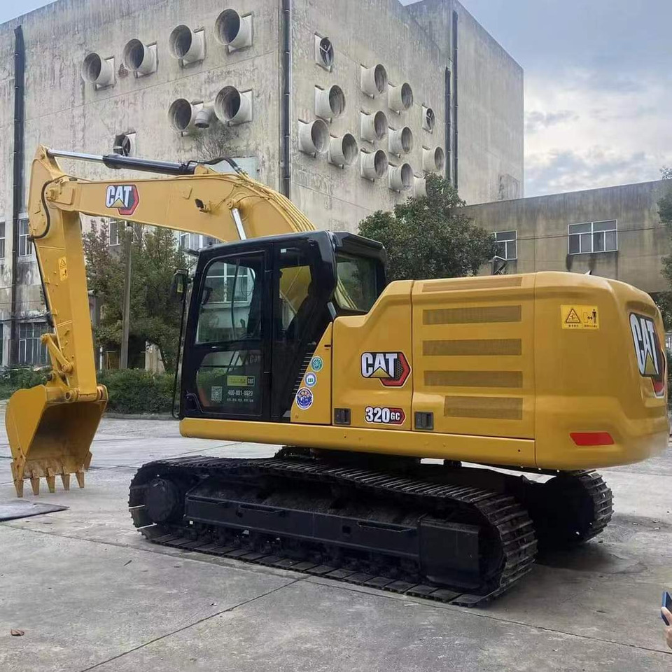 CATERPILLAR 320GC - Верижен багер: снимка 2 CATERPILLAR 320GC - Верижен багер: снимка 2