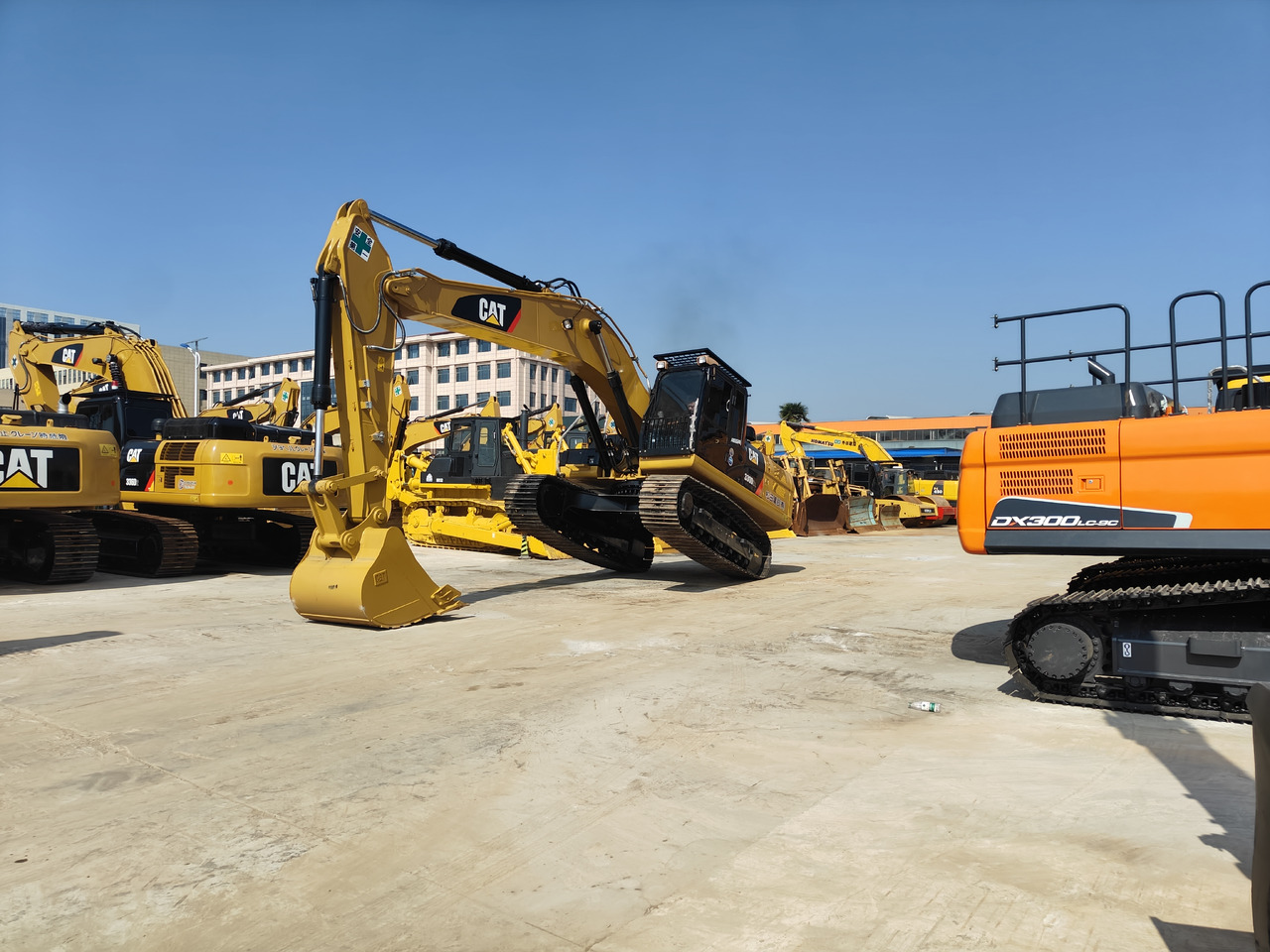 CATERPILLAR 330D2 - Верижен багер: снимка 5 CATERPILLAR 330D2 - Верижен багер: снимка 5