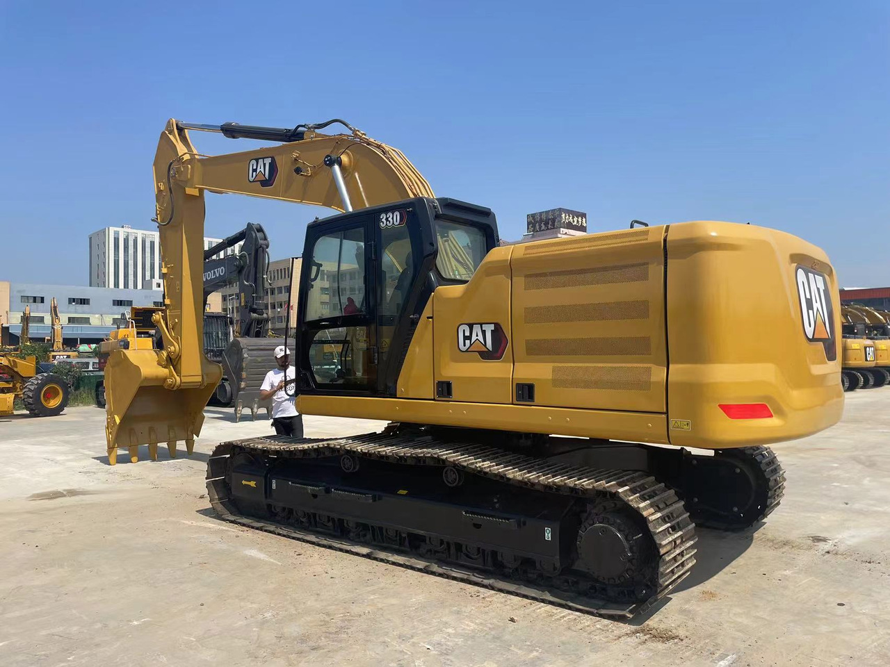 CATERPILLAR 330GC - Верижен багер: снимка 1 CATERPILLAR 330GC - Верижен багер: снимка 1