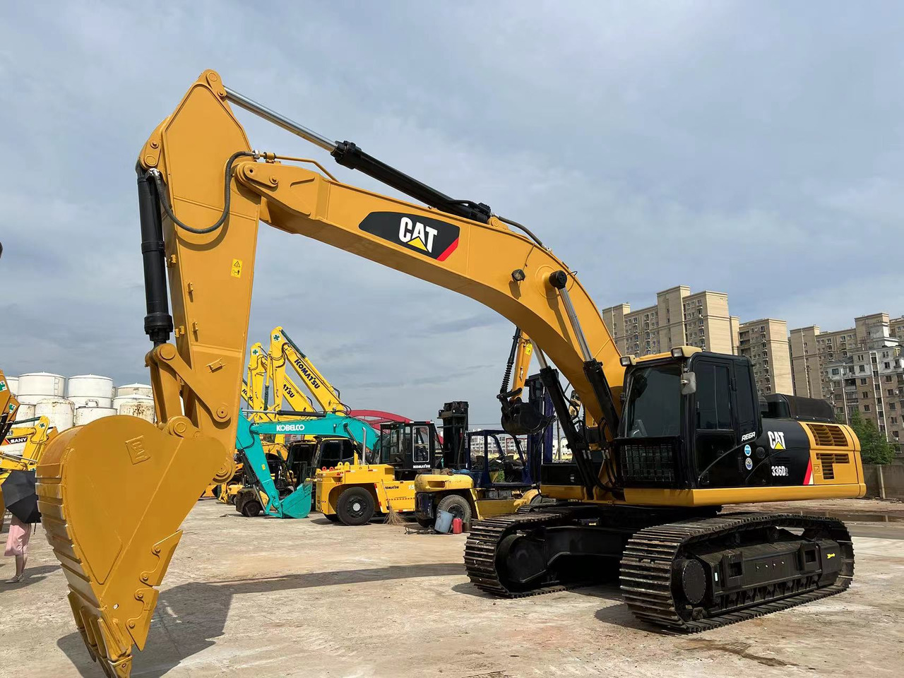 CATERPILLAR 336D - Верижен багер: снимка 2 CATERPILLAR 336D - Верижен багер: снимка 2