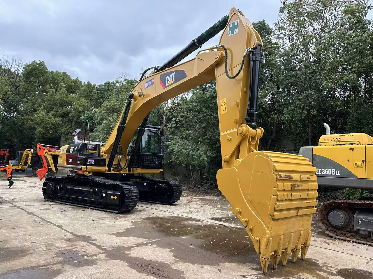 CATERPILLAR 336D - Верижен багер: снимка 3 CATERPILLAR 336D - Верижен багер: снимка 3