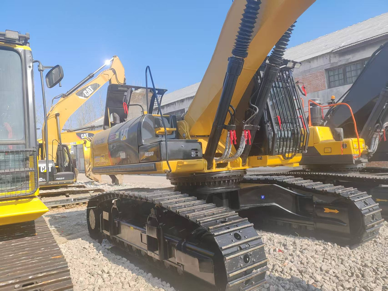 CATERPILLAR 340D - Верижен багер: снимка 1 CATERPILLAR 340D - Верижен багер: снимка 1