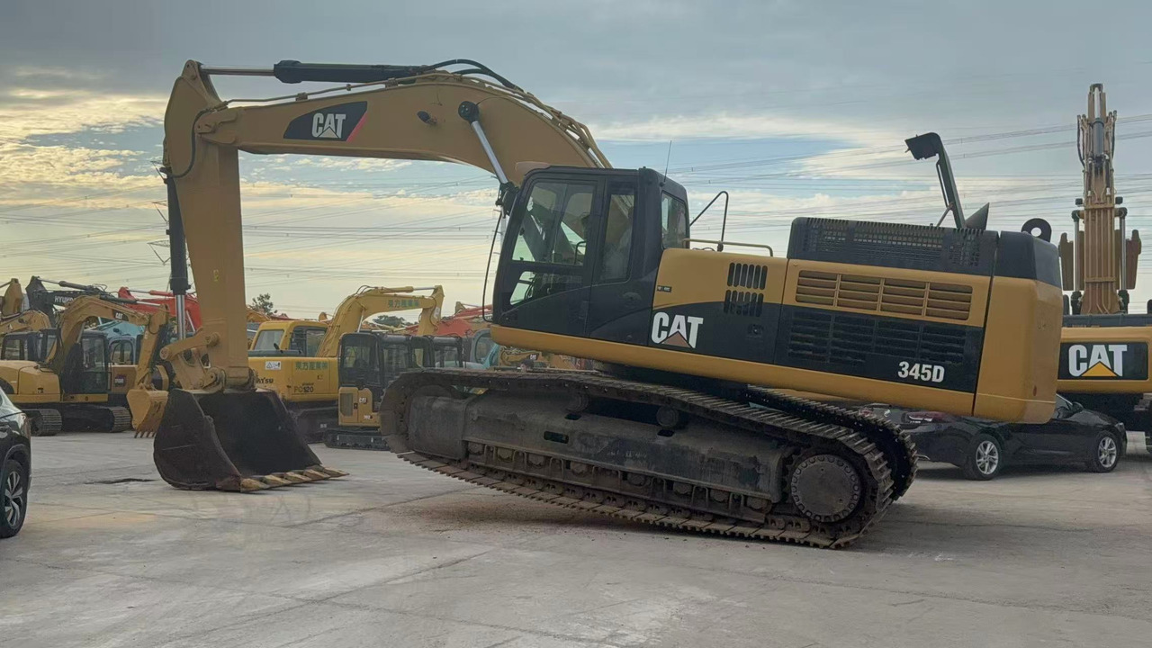 CATERPILLAR 345D - Верижен багер: снимка 2 CATERPILLAR 345D - Верижен багер: снимка 2