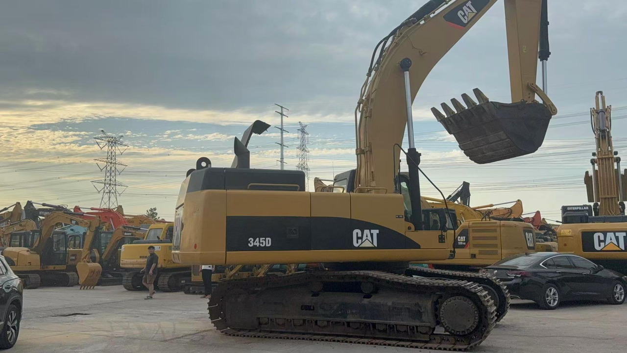 CATERPILLAR 345D - Верижен багер: снимка 1 CATERPILLAR 345D - Верижен багер: снимка 1