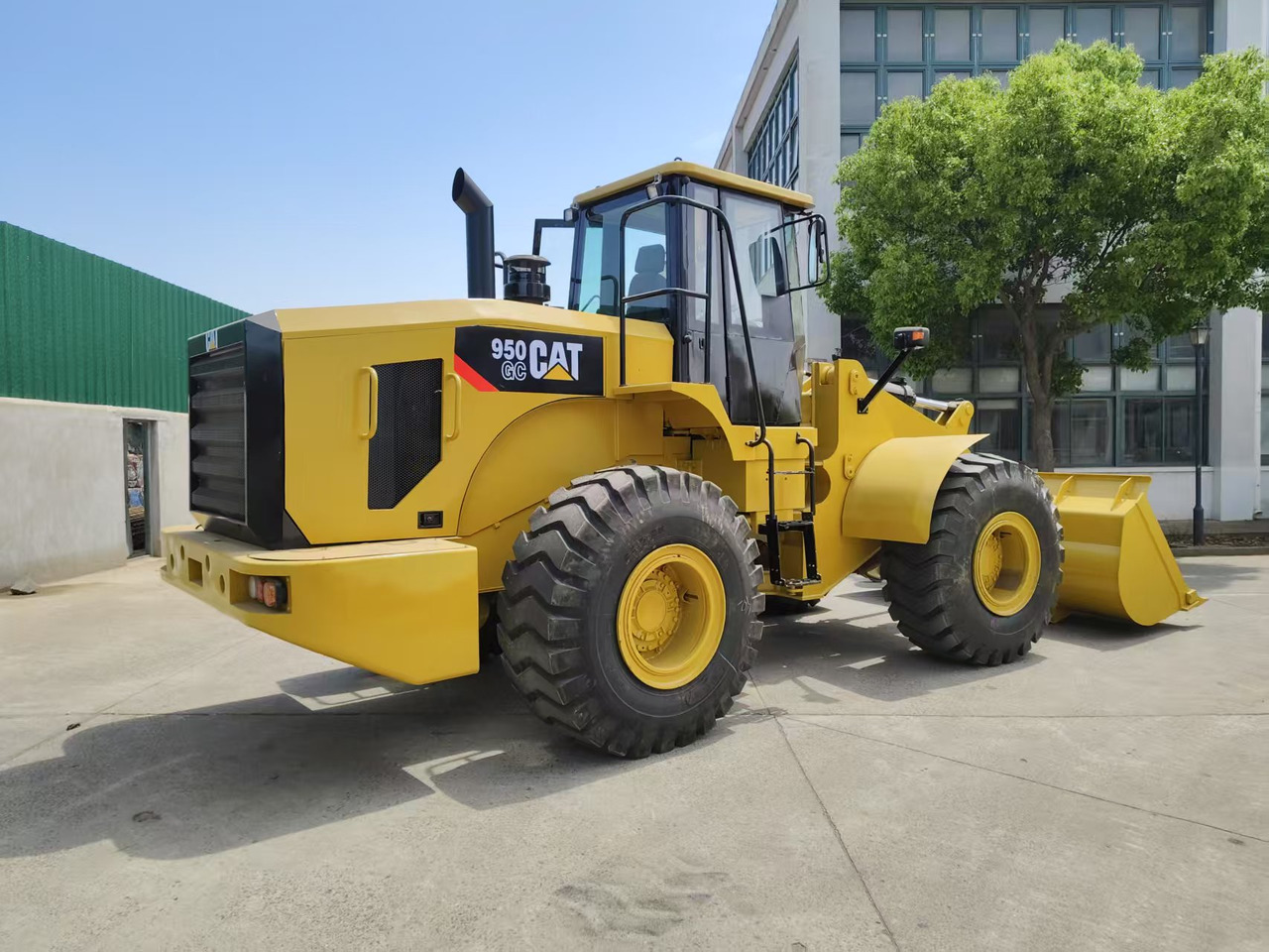 CATERPILLAR 950GC - Колесен товарач: снимка 4 CATERPILLAR 950GC - Колесен товарач: снимка 4