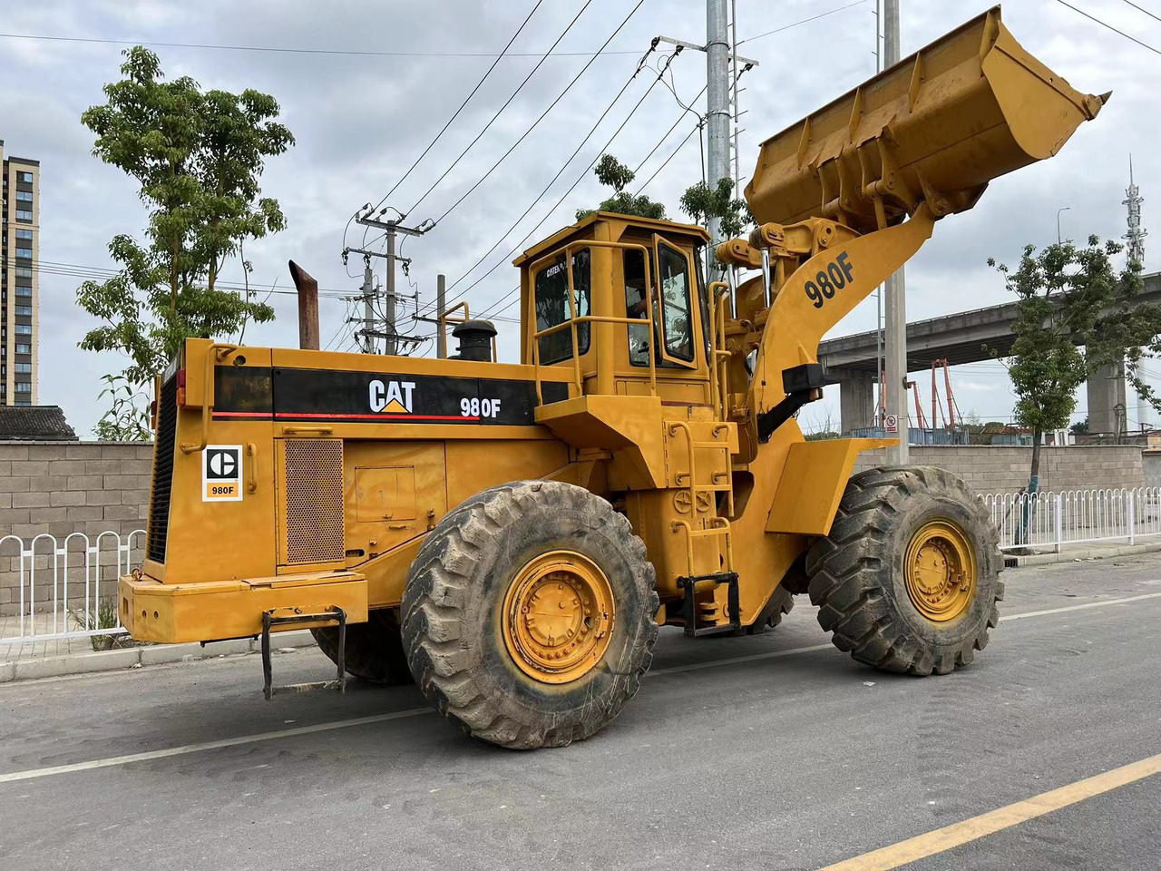 CATERPILLAR 980F - Верижен товарач: снимка 3 CATERPILLAR 980F - Верижен товарач: снимка 3