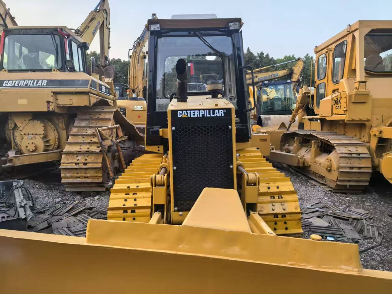 CATERPILLAR D3C - Булдозер: снимка 1 CATERPILLAR D3C - Булдозер: снимка 1