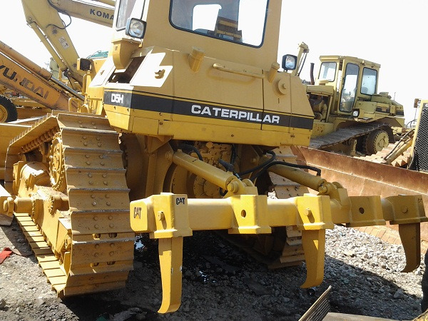 CATERPILLAR D5H - Булдозер: снимка 3 CATERPILLAR D5H - Булдозер: снимка 3