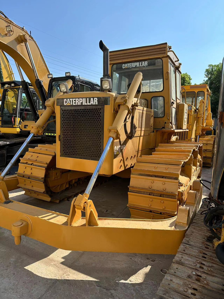 CATERPILLAR D6D - Булдозер: снимка 1 CATERPILLAR D6D - Булдозер: снимка 1