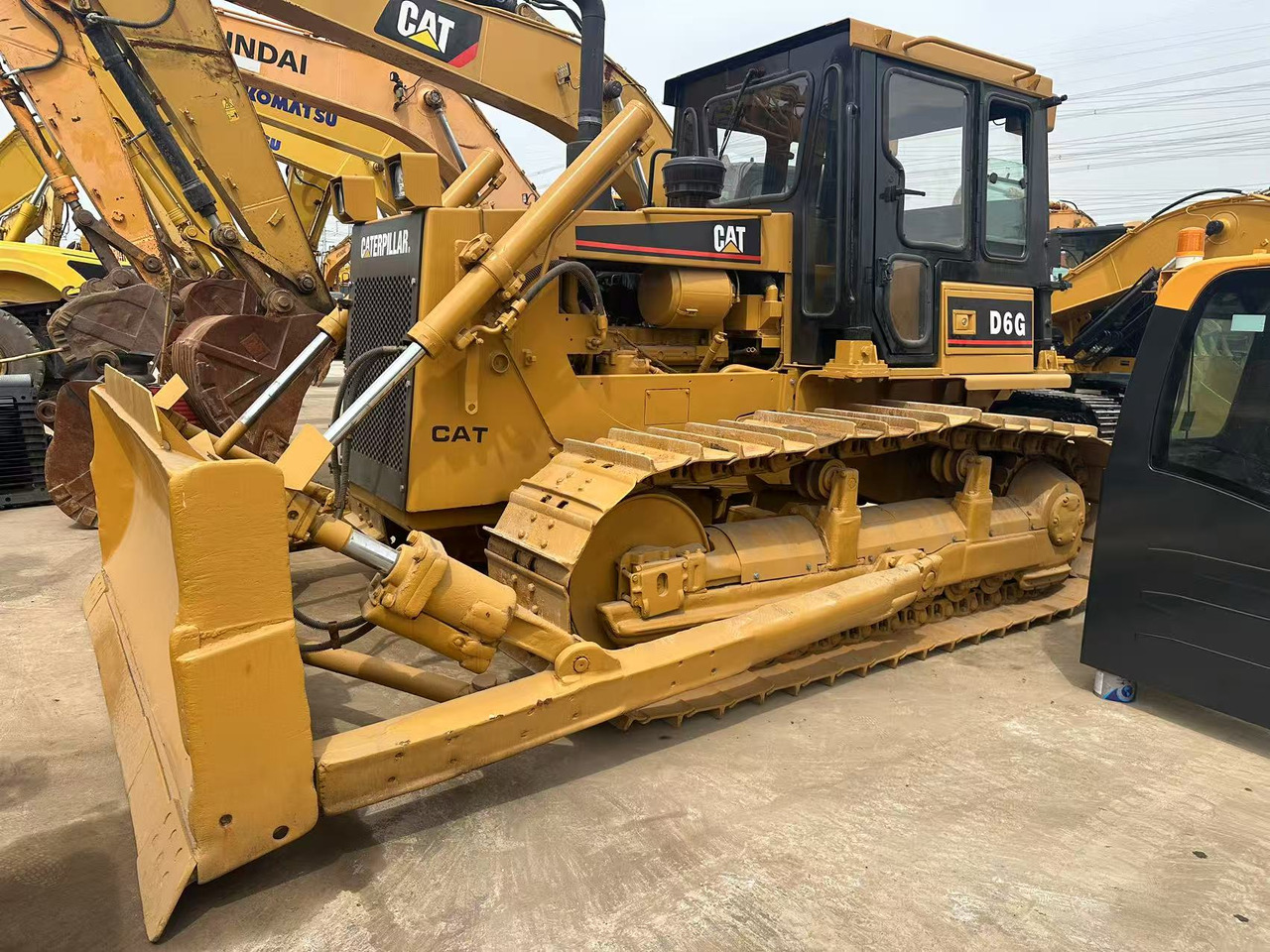 CATERPILLAR D6G - Булдозер: снимка 3 CATERPILLAR D6G - Булдозер: снимка 3