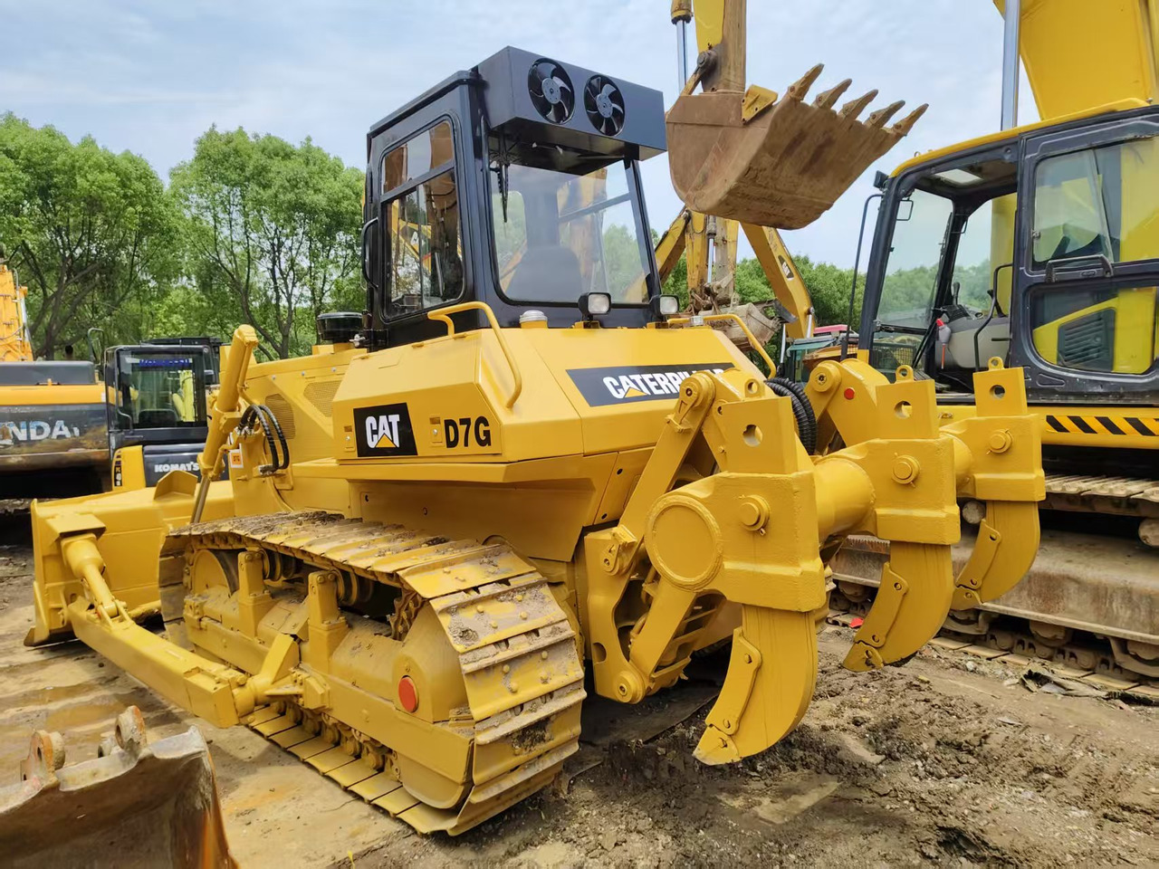 CATERPILLAR D7G - Булдозер: снимка 1 CATERPILLAR D7G - Булдозер: снимка 1
