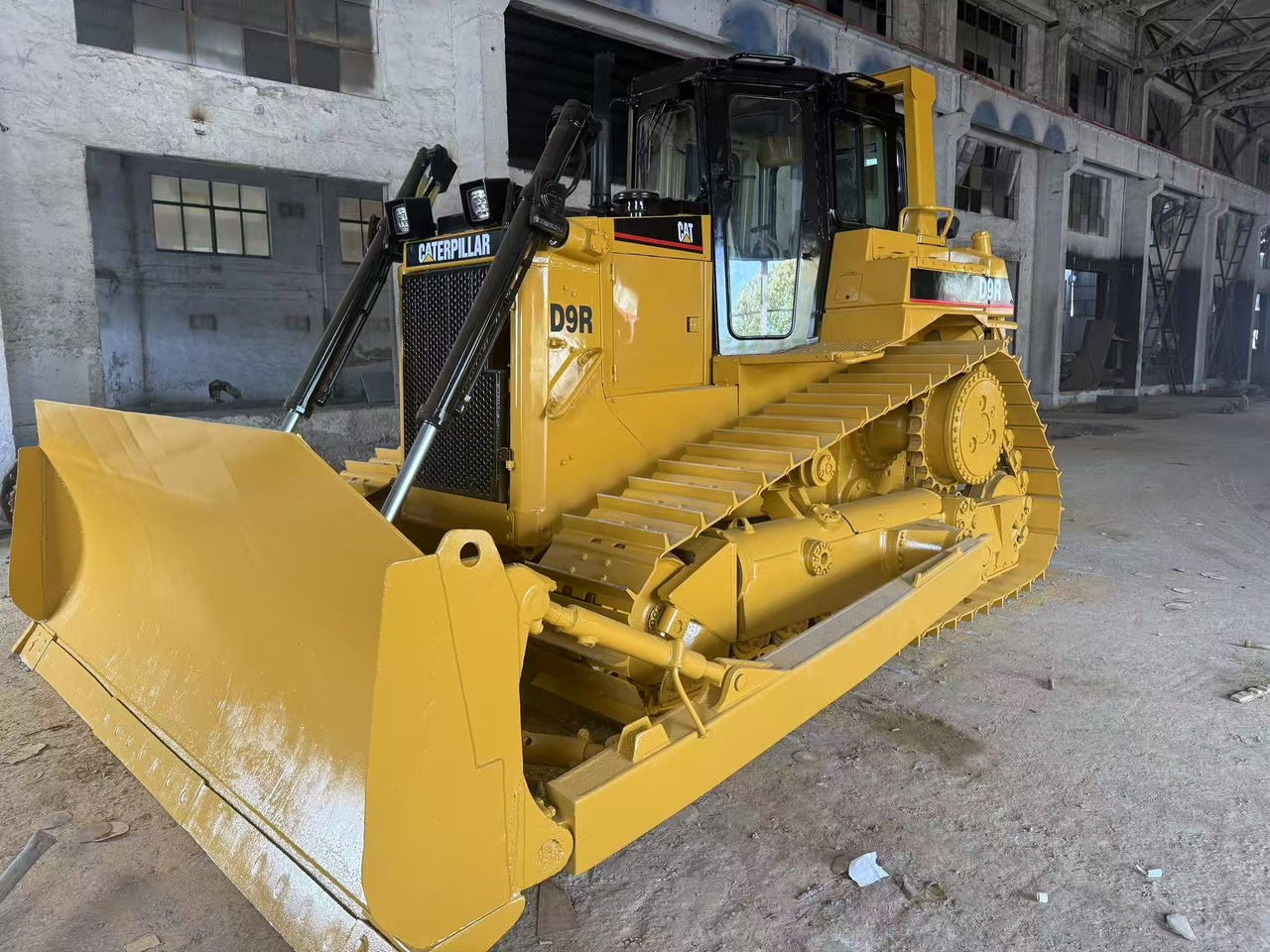 CATERPILLAR D9R - Булдозер: снимка 4 CATERPILLAR D9R - Булдозер: снимка 4