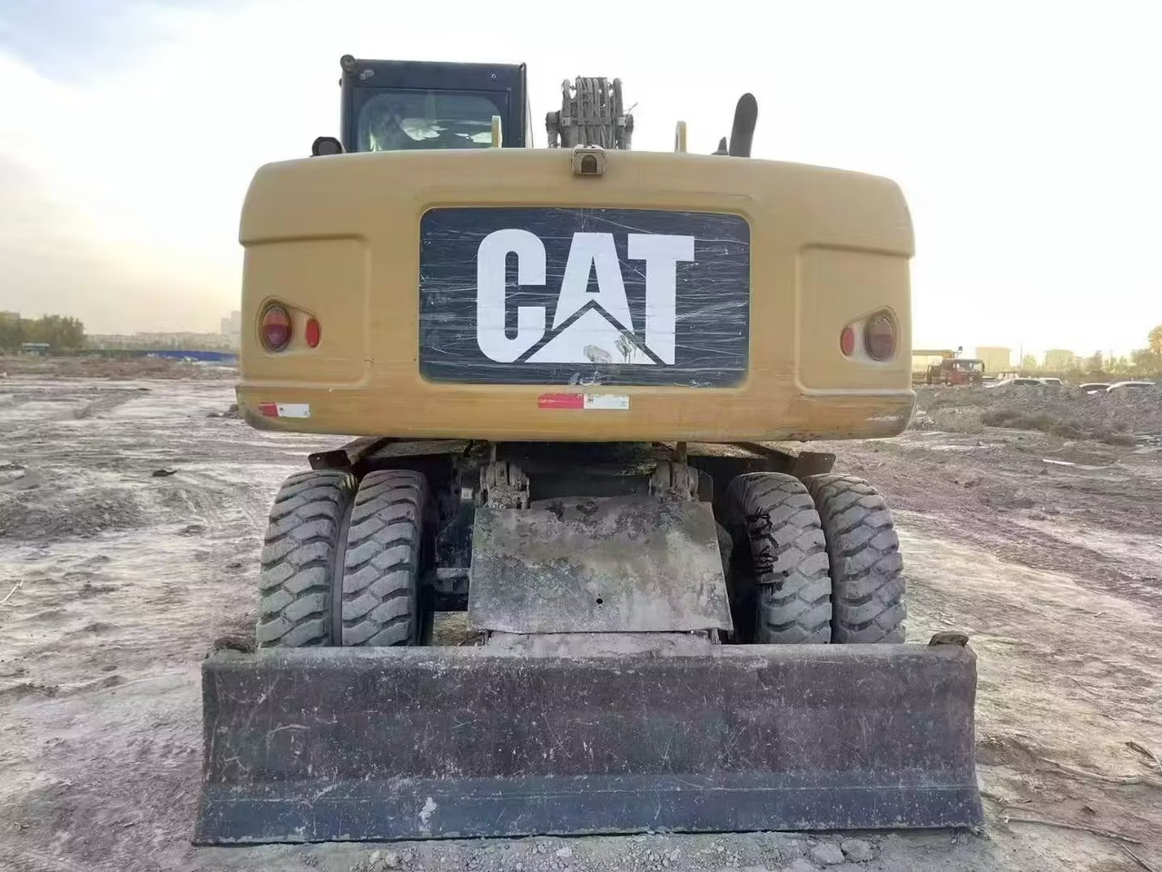 CATERPILLAR M315 - Колесен багер: снимка 2 CATERPILLAR M315 - Колесен багер: снимка 2
