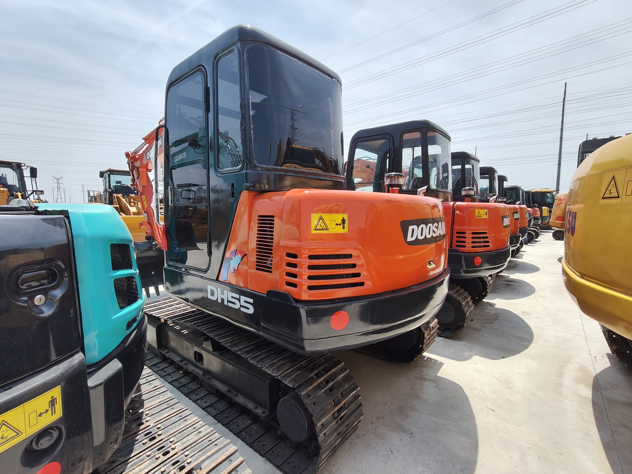 DOOSAN DH55 - Верижен багер: снимка 4 DOOSAN DH55 - Верижен багер: снимка 4