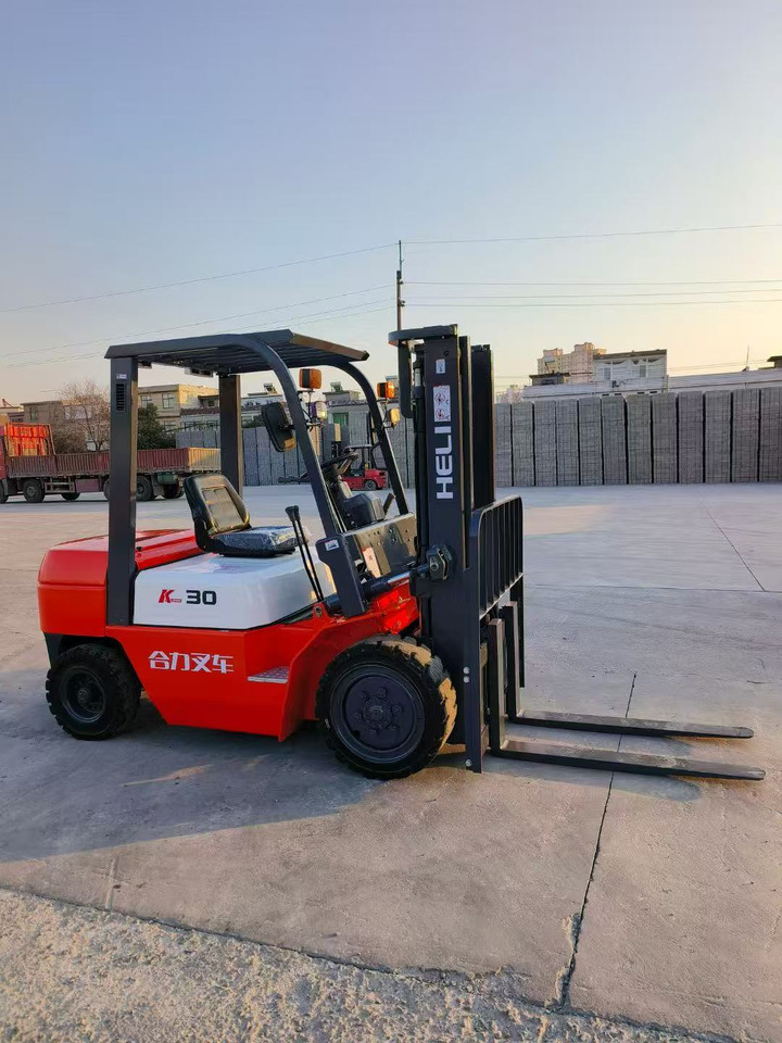 HELI 30 - Дизелов мотокар: снимка 5 HELI 30 - Дизелов мотокар: снимка 5