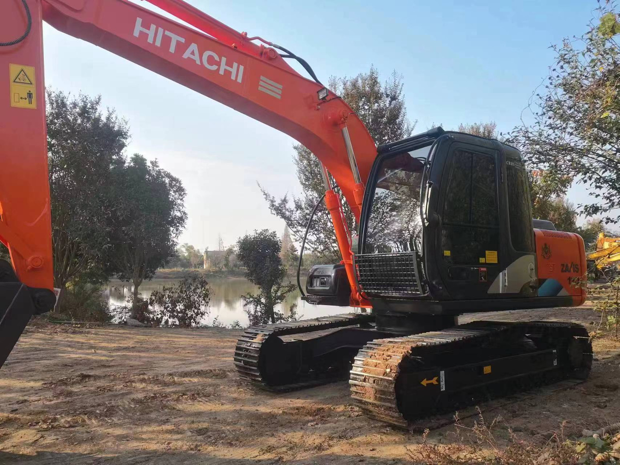 HITACHI ZX120 - Верижен багер: снимка 2 HITACHI ZX120 - Верижен багер: снимка 2