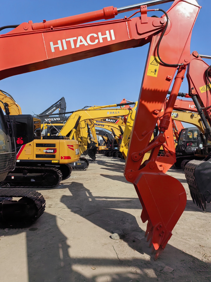 HITACHI ZX130 - Верижен багер: снимка 3 HITACHI ZX130 - Верижен багер: снимка 3