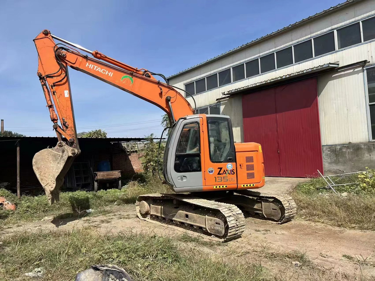 HITACHI ZX135 - Верижен багер: снимка 1 HITACHI ZX135 - Верижен багер: снимка 1