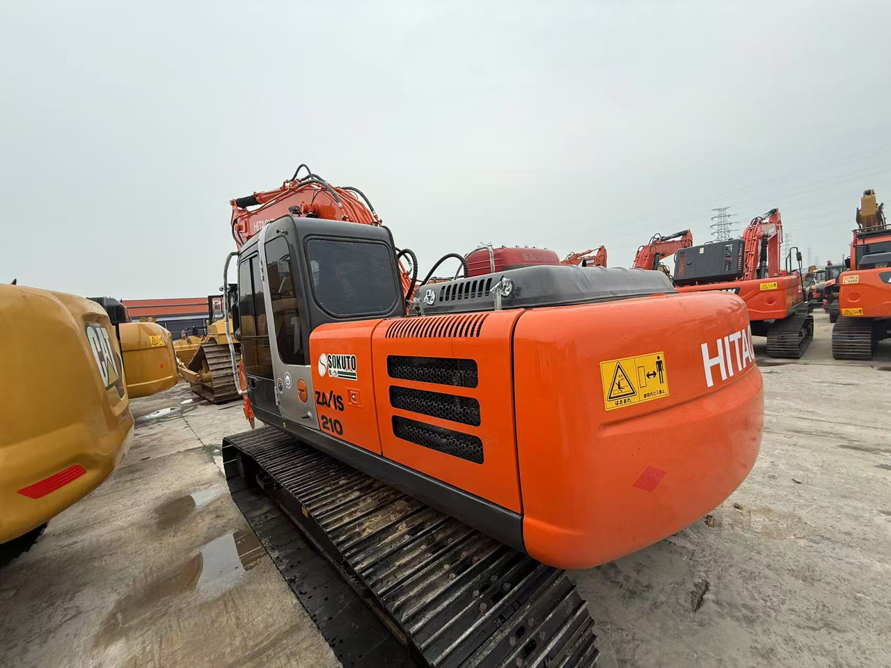 HITACHI ZX210-5G - Верижен багер: снимка 2 HITACHI ZX210-5G - Верижен багер: снимка 2