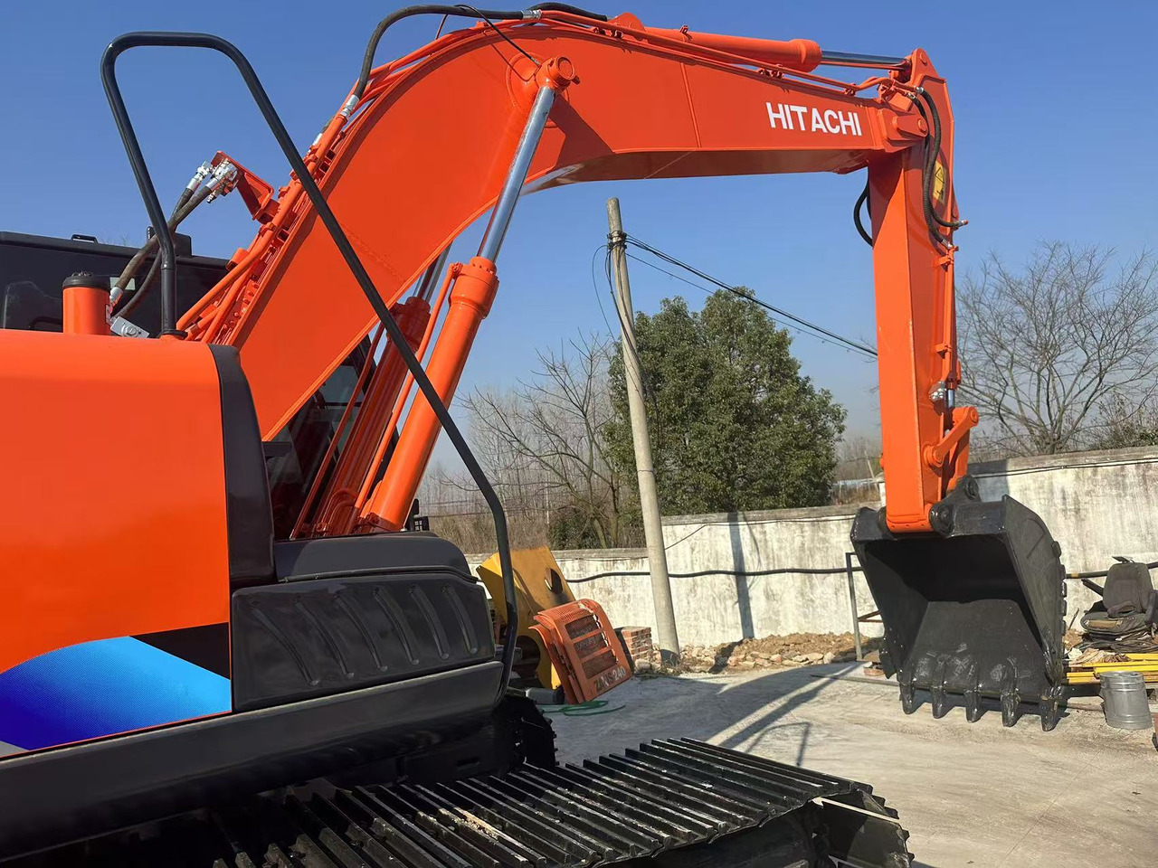 HITACHI ZX210-5G - Верижен багер: снимка 3 HITACHI ZX210-5G - Верижен багер: снимка 3