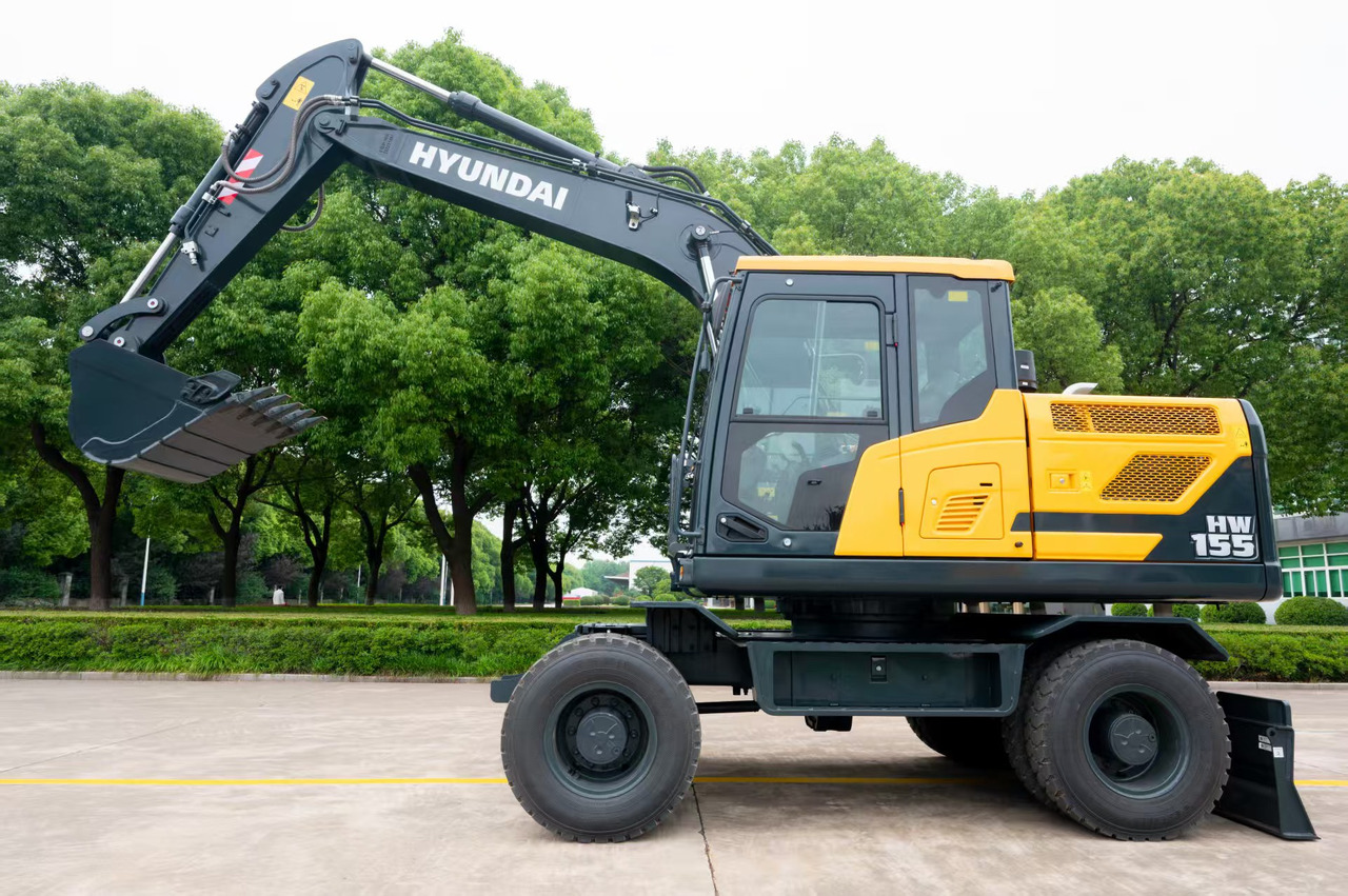 HYUNDAI HW155 - Колесен багер: снимка 2 HYUNDAI HW155 - Колесен багер: снимка 2