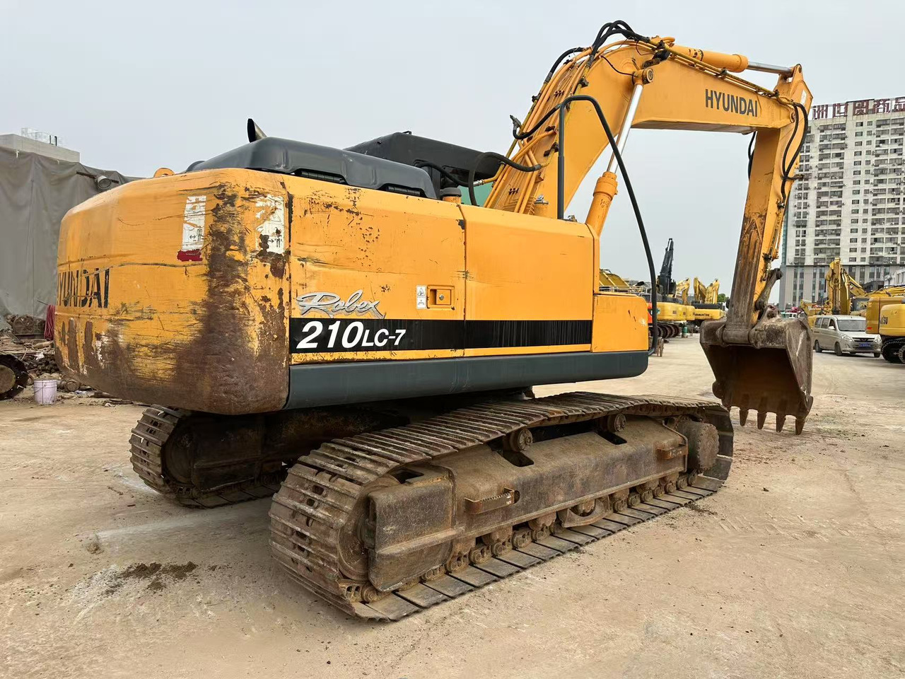 HYUNDAI R210LC-7 - Верижен багер: снимка 3 HYUNDAI R210LC-7 - Верижен багер: снимка 3