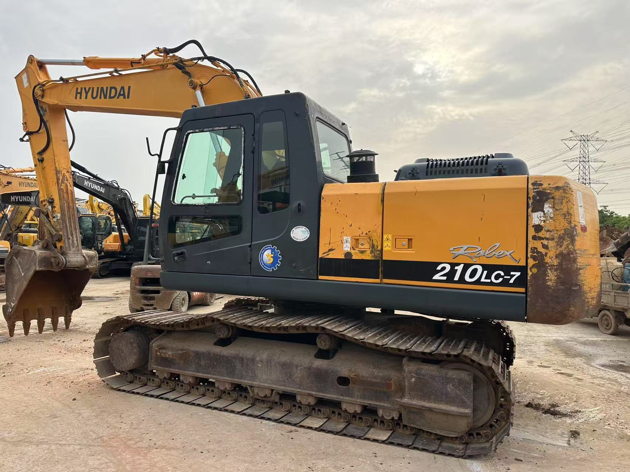 HYUNDAI R210LC-7 - Верижен багер: снимка 5 HYUNDAI R210LC-7 - Верижен багер: снимка 5