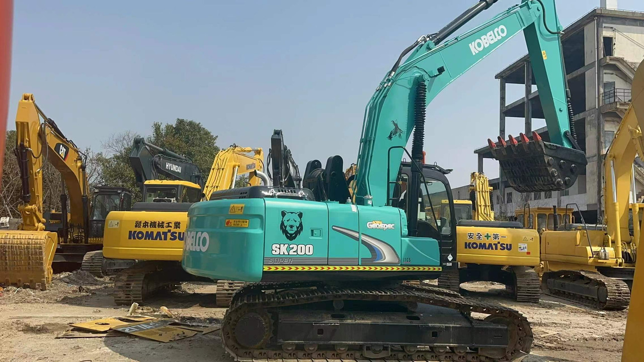 KOBELCO SK200-8 - Верижен багер: снимка 4 KOBELCO SK200-8 - Верижен багер: снимка 4