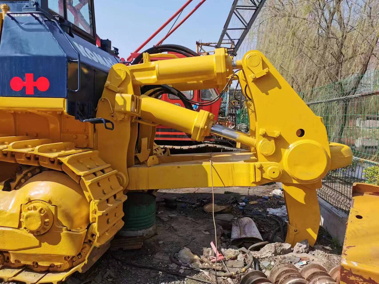 KOMATSU D155A-2 - Булдозер: снимка 4 KOMATSU D155A-2 - Булдозер: снимка 4