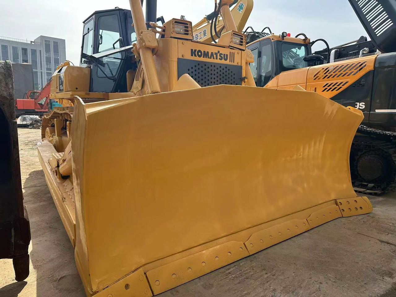KOMATSU D155A-5 - Булдозер: снимка 4 KOMATSU D155A-5 - Булдозер: снимка 4