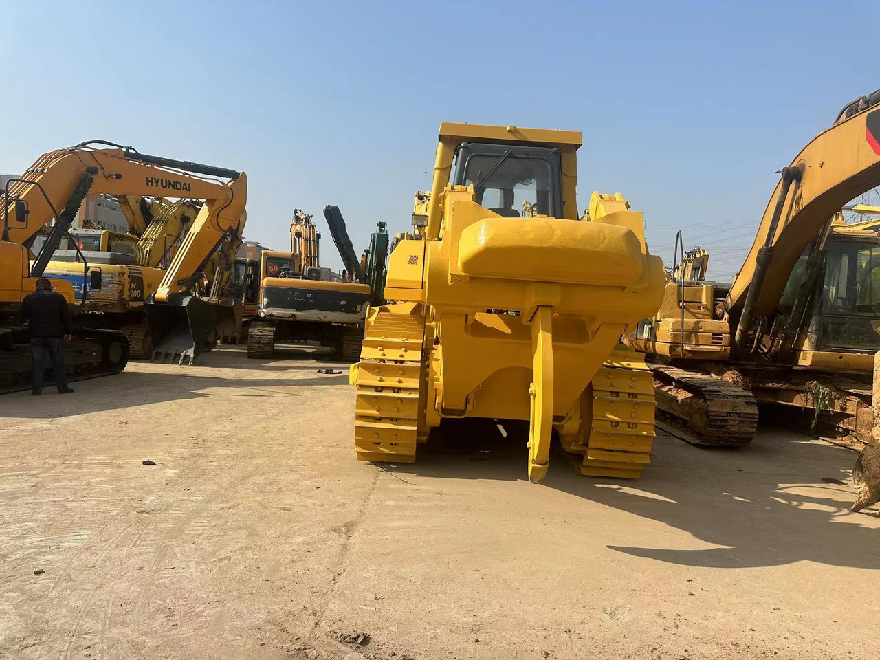 KOMATSU D155A-5 - Булдозер: снимка 4 KOMATSU D155A-5 - Булдозер: снимка 4