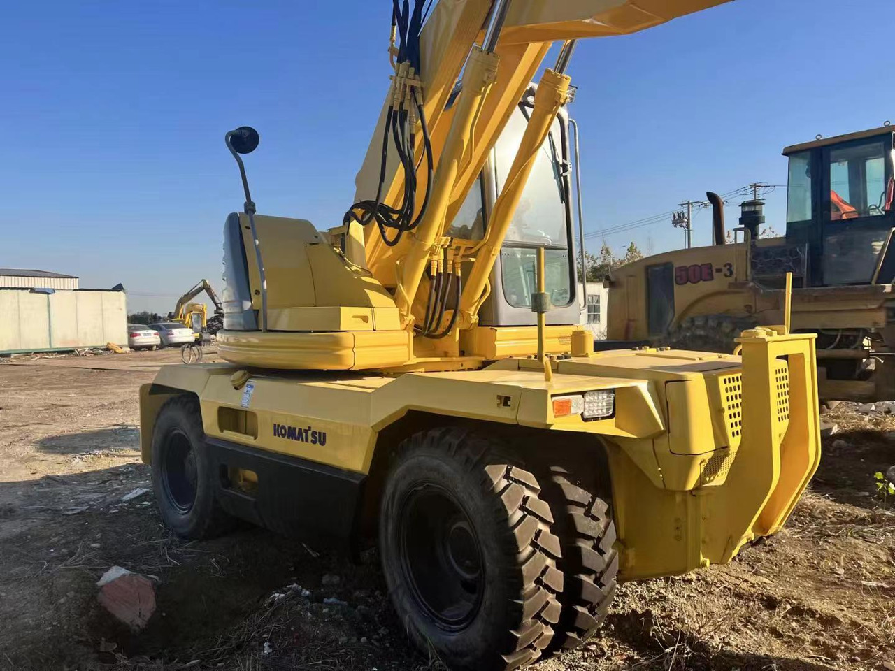KOMATSU PC128US - Колесен багер: снимка 3 KOMATSU PC128US - Колесен багер: снимка 3