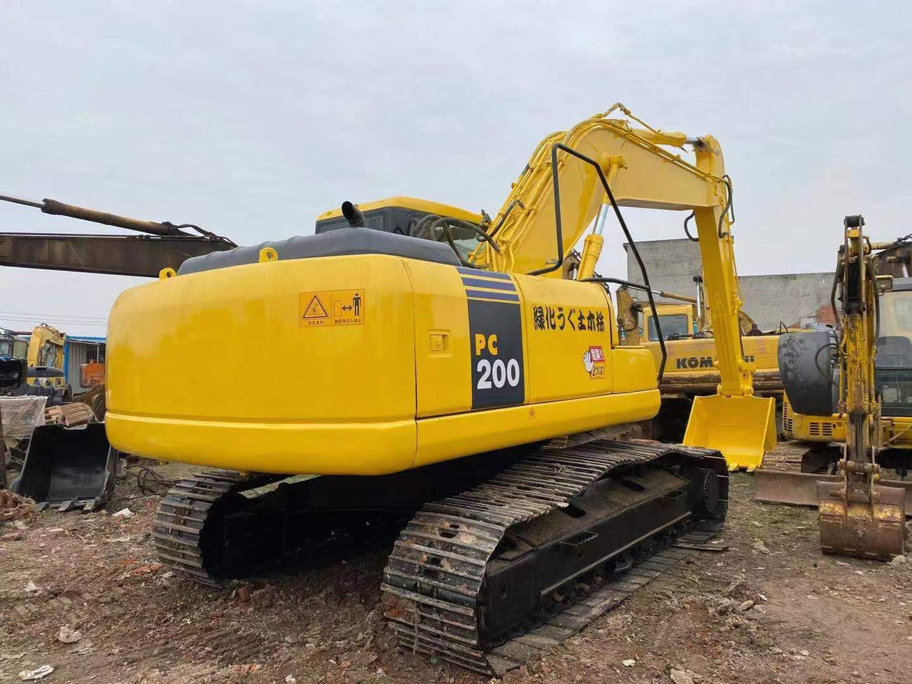 KOMATSU PC200-7 - Верижен багер: снимка 3 KOMATSU PC200-7 - Верижен багер: снимка 3