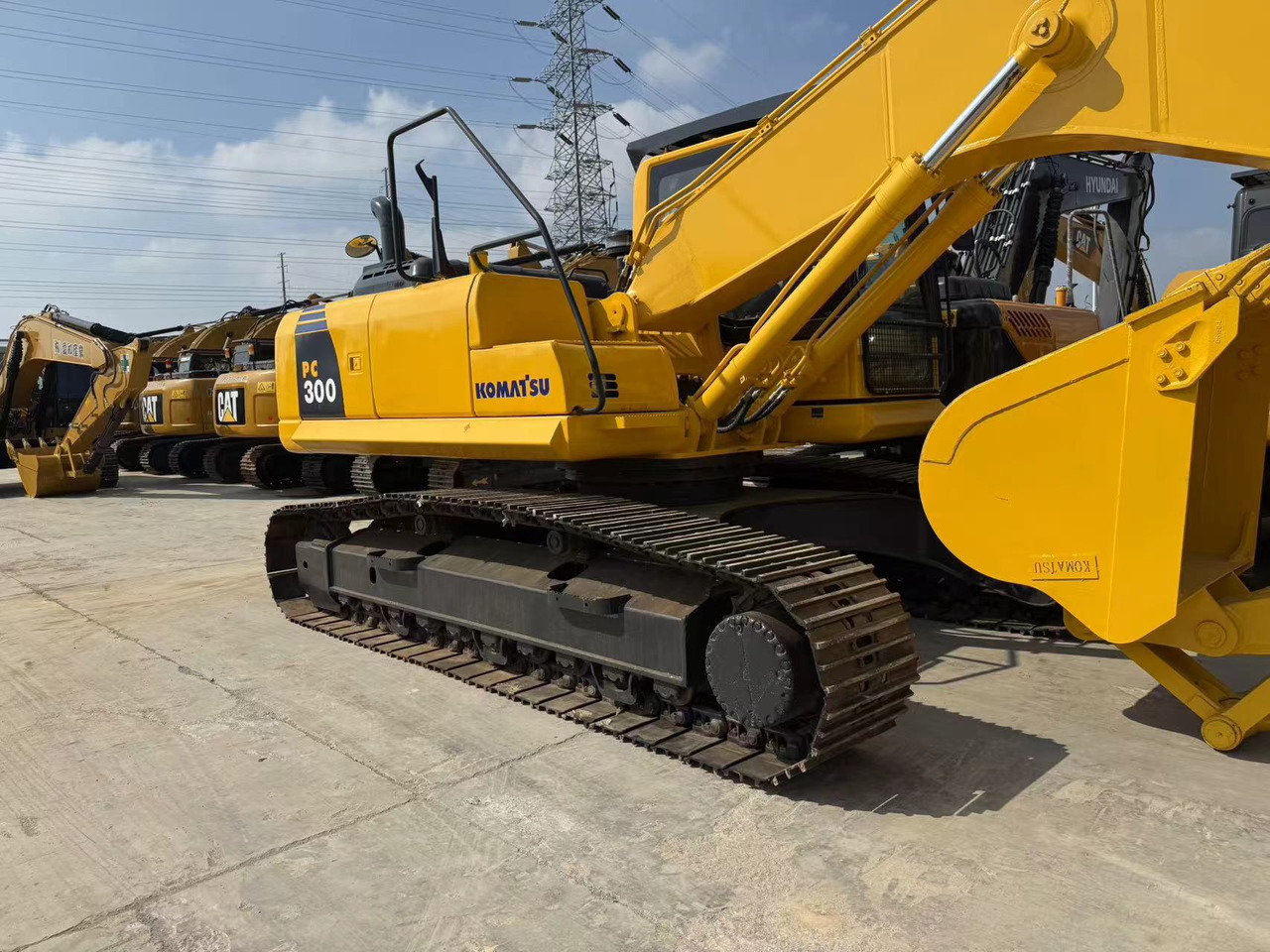 KOMATSU PC300-8 - Верижен багер: снимка 3 KOMATSU PC300-8 - Верижен багер: снимка 3