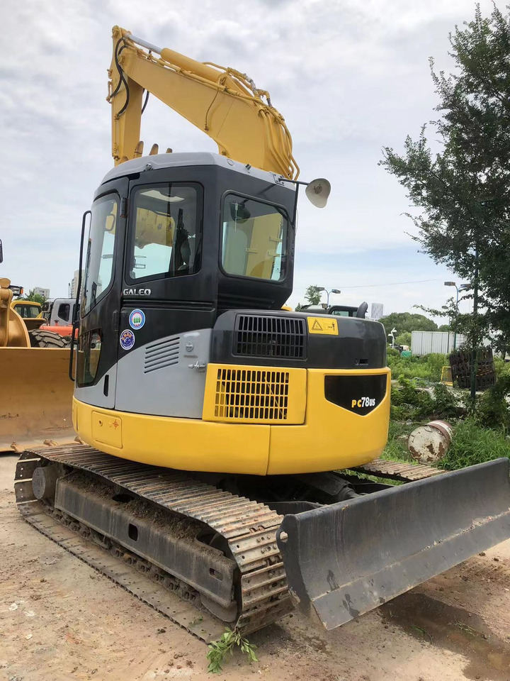 KOMATSU PC70-8 - Мини багер: снимка 3 KOMATSU PC70-8 - Мини багер: снимка 3
