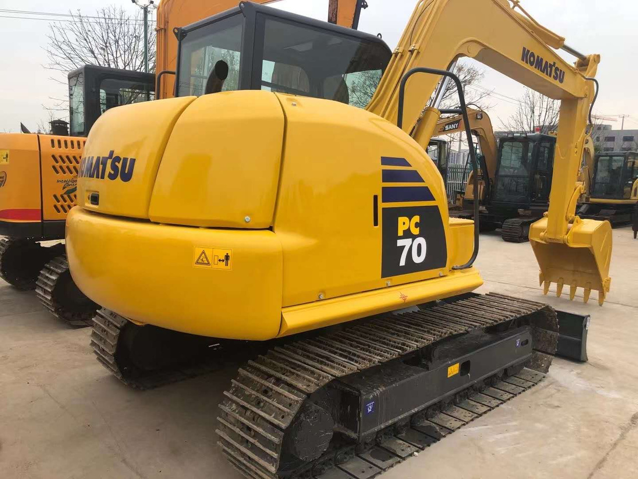 KOMATSU PC70-8 - Верижен багер: снимка 2 KOMATSU PC70-8 - Верижен багер: снимка 2