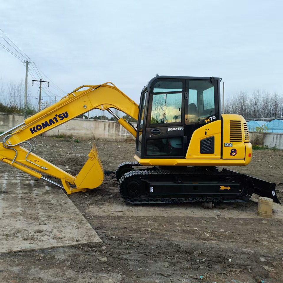 KOMATSU PC70-8 - Верижен багер: снимка 1 KOMATSU PC70-8 - Верижен багер: снимка 1