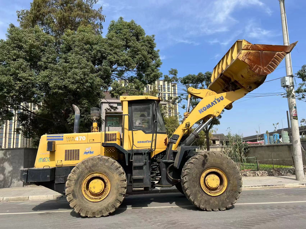 KOMATSU WA470-3 - Колесен товарач: снимка 2 KOMATSU WA470-3 - Колесен товарач: снимка 2