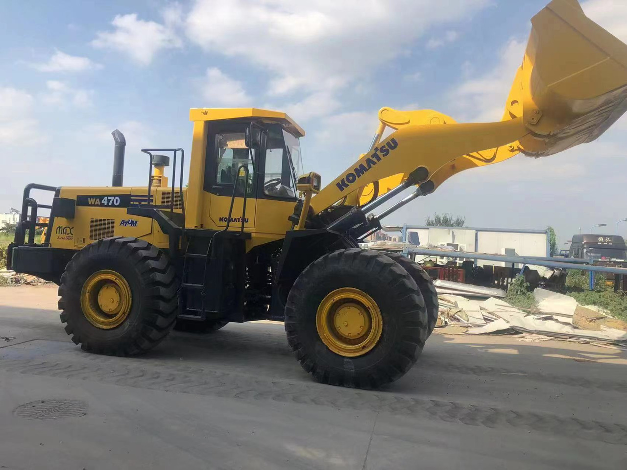KOMATSU WA470-3 - Колесен товарач: снимка 4 KOMATSU WA470-3 - Колесен товарач: снимка 4
