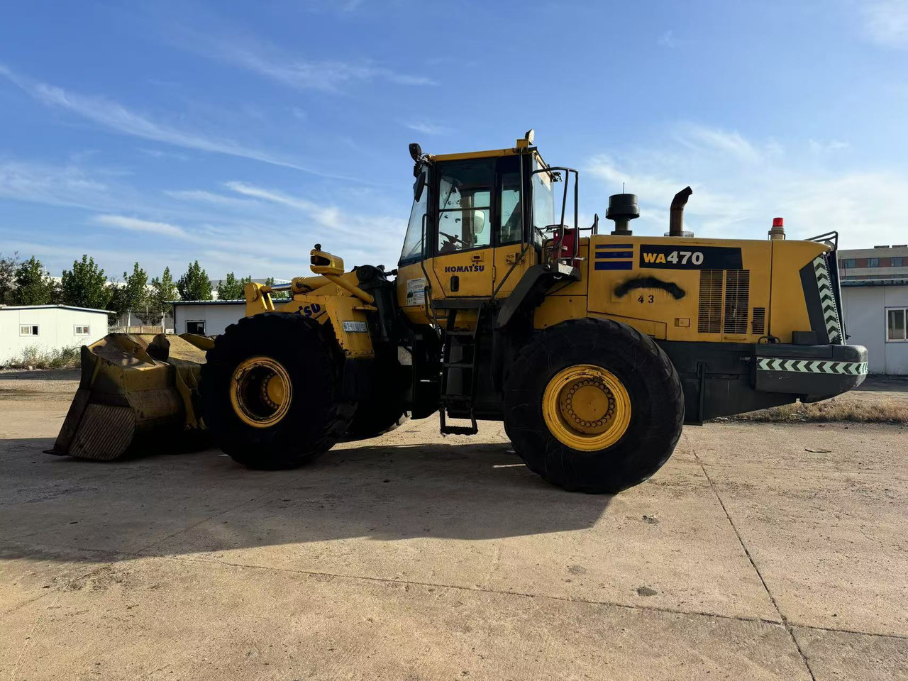 KOMATSU WA470-6 - Колесен товарач: снимка 4 KOMATSU WA470-6 - Колесен товарач: снимка 4