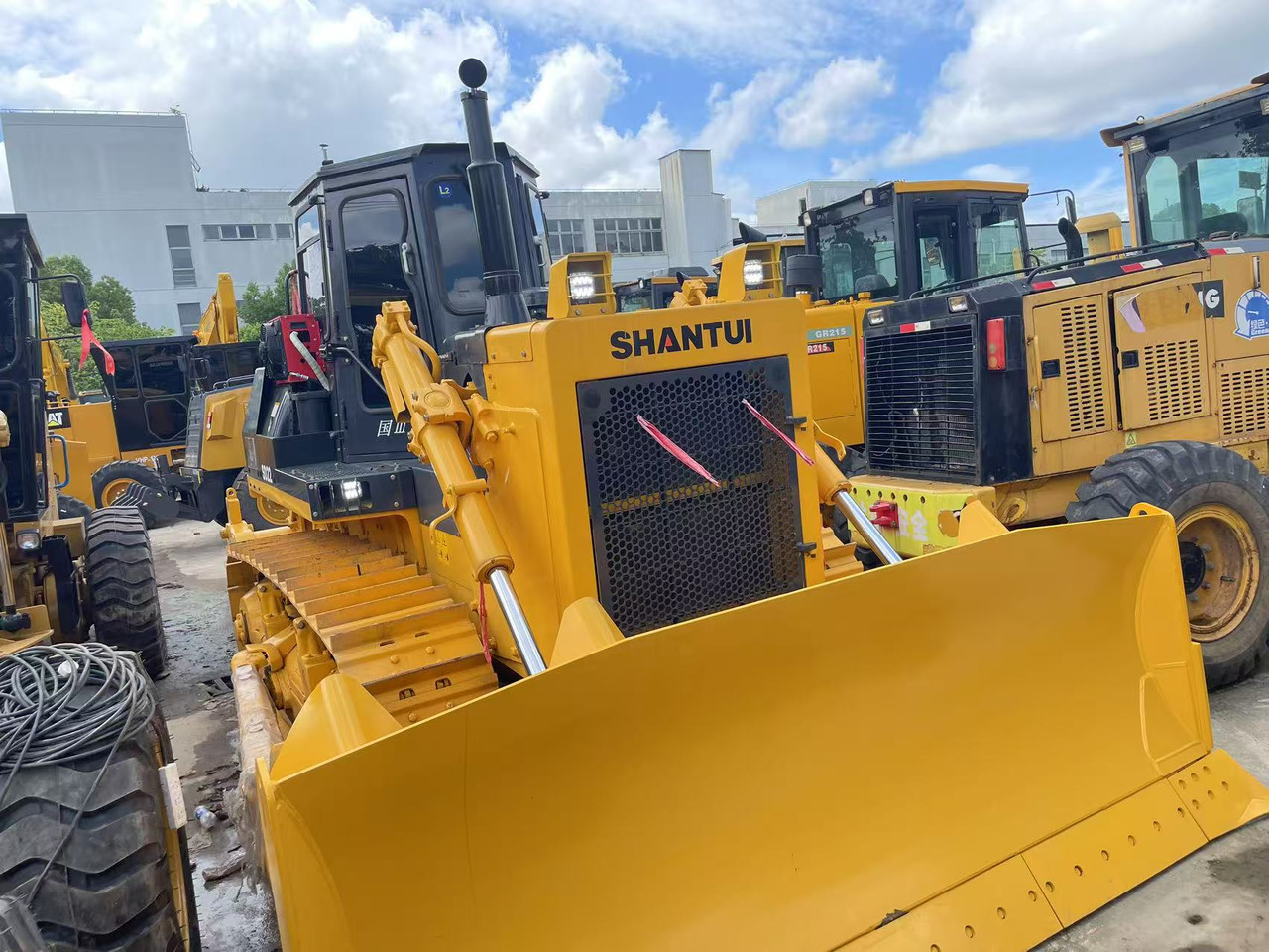 SHANTUI SD22 - Булдозер: снимка 1 SHANTUI SD22 - Булдозер: снимка 1