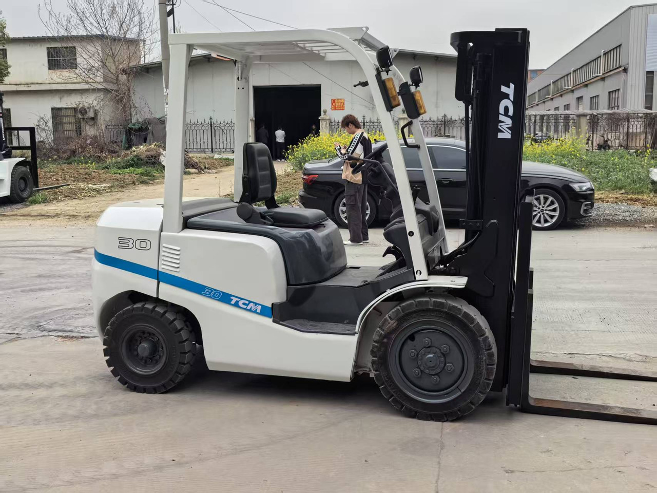 TCM FD30 - Дизелов мотокар: снимка 2 TCM FD30 - Дизелов мотокар: снимка 2