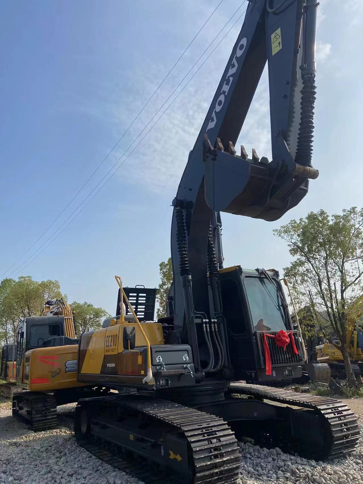 VOLVO EC210 - Верижен багер: снимка 4 VOLVO EC210 - Верижен багер: снимка 4