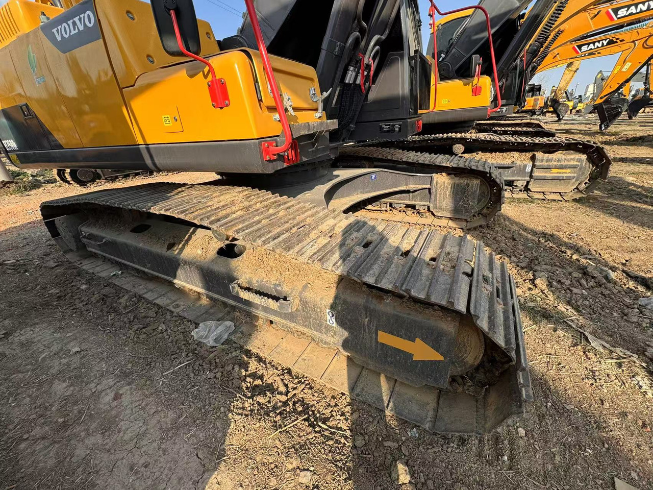 VOLVO EC250D - Верижен багер: снимка 3 VOLVO EC250D - Верижен багер: снимка 3
