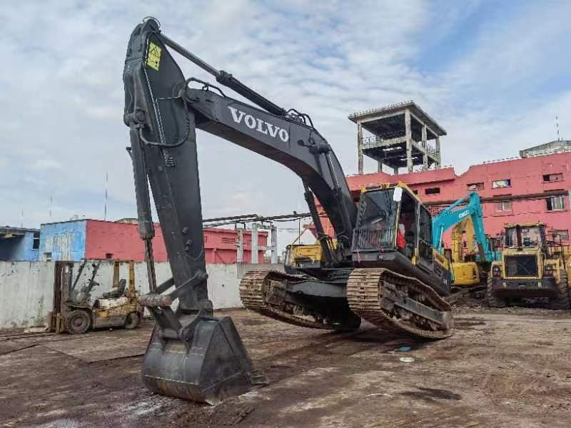 VOLVO EC290 - Верижен багер: снимка 2 VOLVO EC290 - Верижен багер: снимка 2