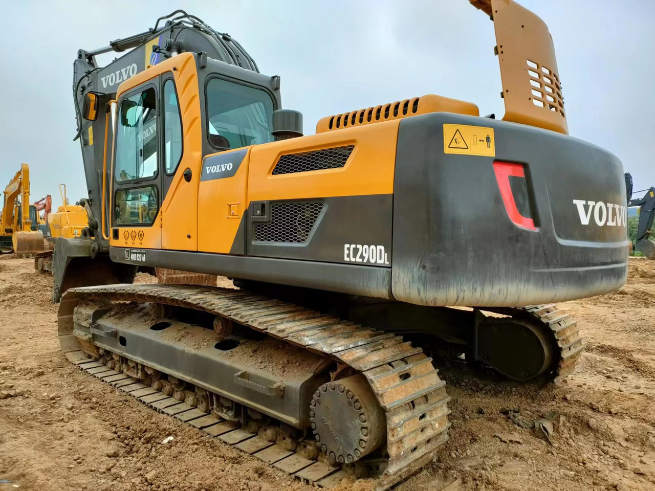 VOLVO EC290 - Верижен багер: снимка 2 VOLVO EC290 - Верижен багер: снимка 2