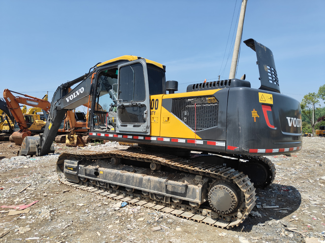 VOLVO EC300 - Верижен багер: снимка 2 VOLVO EC300 - Верижен багер: снимка 2