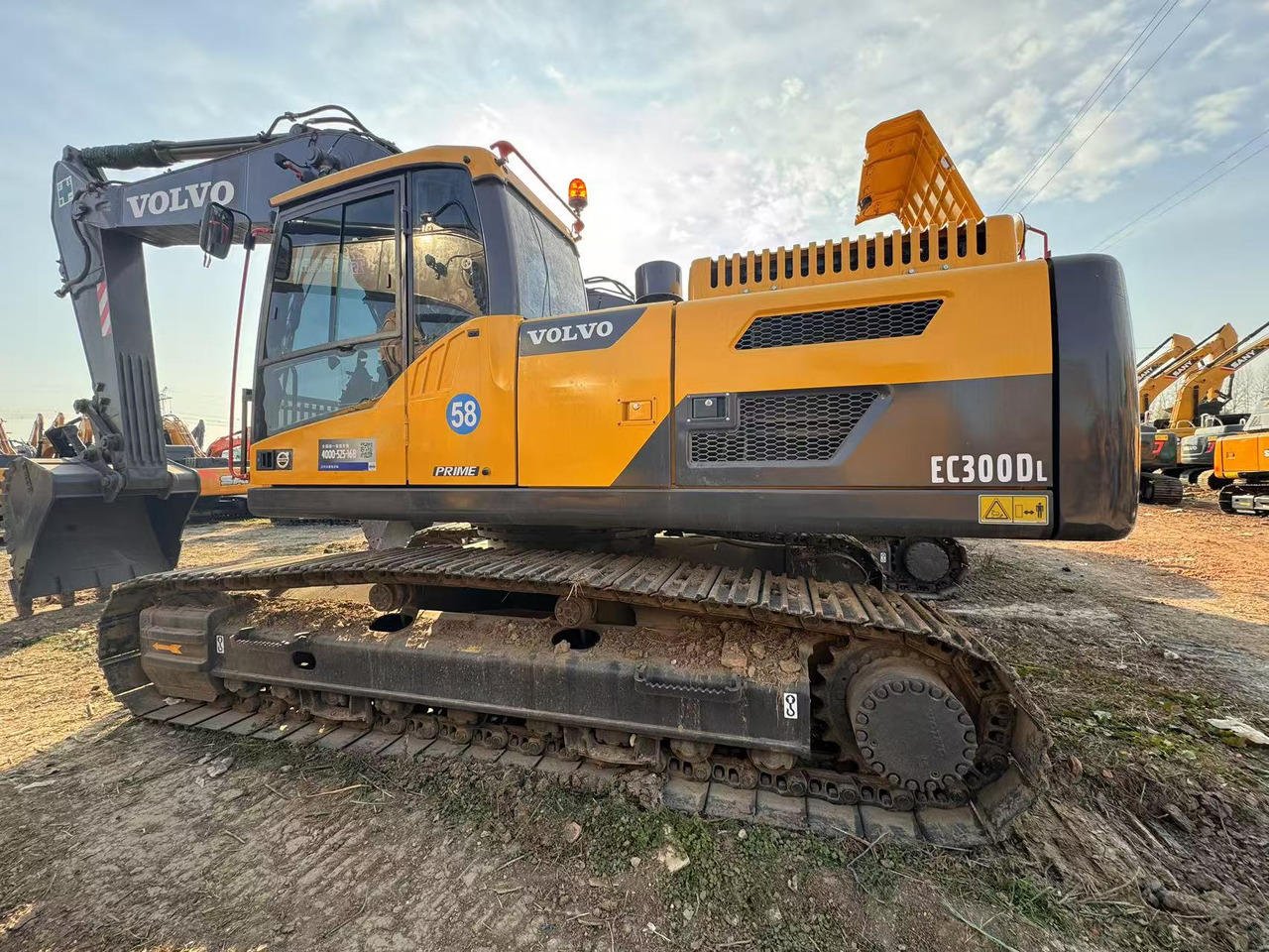 VOLVO EC300 - Верижен багер: снимка 1 VOLVO EC300 - Верижен багер: снимка 1
