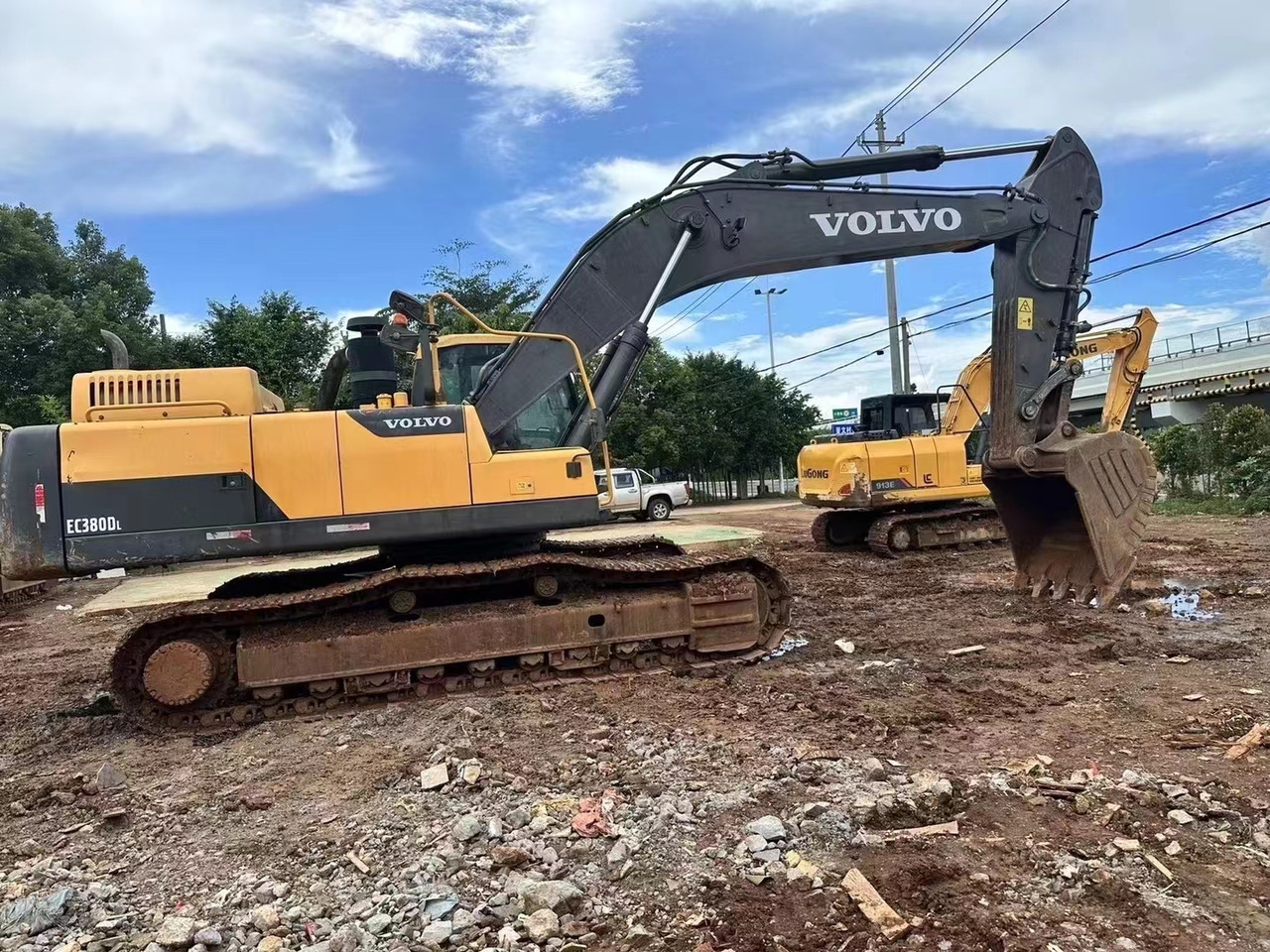VOLVO EC380 - Верижен багер: снимка 1 VOLVO EC380 - Верижен багер: снимка 1